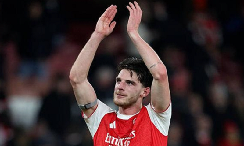 alan-shearer-tan-duong-declan-rice-arsenal-nen-thuong-them-cho-cau